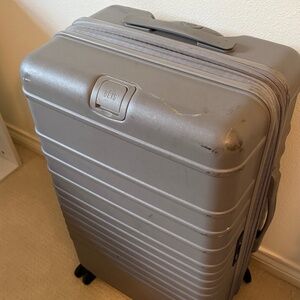 Beis 26” Check In Roller in Grey